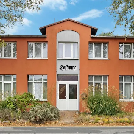 1 Bedroom Gorgeous In Moenchgut Thiessow